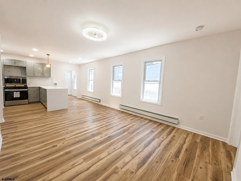 **WELCOME TO 609 N INDIANA AVE!** Completely renovated from top - photo 8