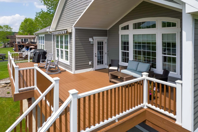 Newer Lakefront Home in Prime Location SOLD - photo 7