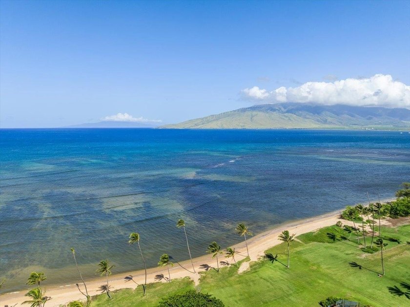 TOP FLOOR OCEANVIEW AT MAUI SUNSET Maui Sunset A513 is a - photo 4