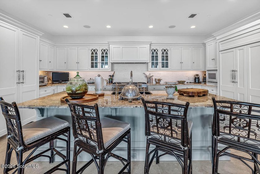 Experience Sea Island oceanfront living at its absolute finest - photo 12