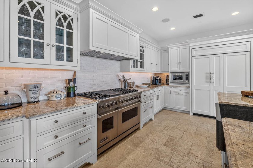 Experience Sea Island oceanfront living at its absolute finest - photo 13
