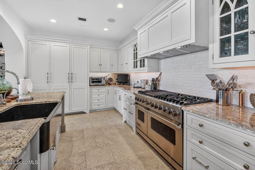 Experience Sea Island oceanfront living at its absolute finest - photo 15
