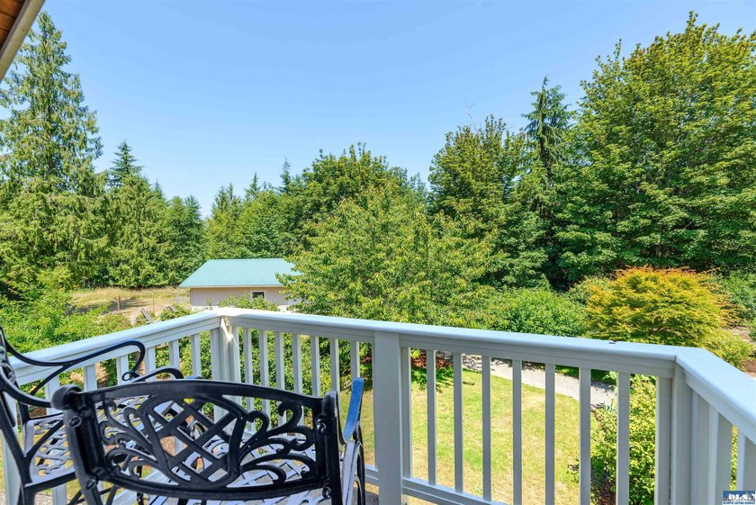 Escape to nearly ten private, wooded acres in Port Angeles - photo 37