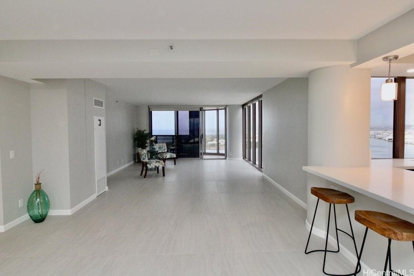 Experience luxury island living at Waterfront Towers in - photo 3
