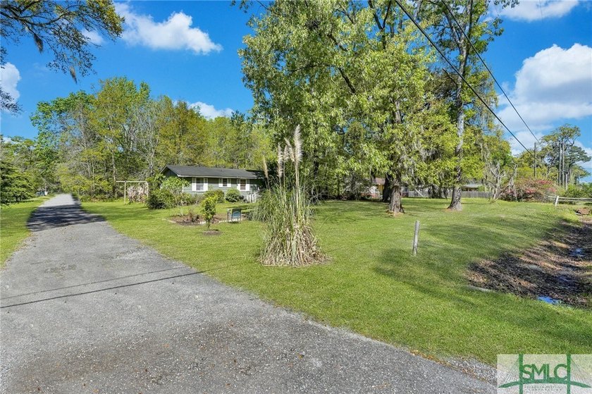 Estate ordered sale. First time on the market in almost over 40 - photo 3