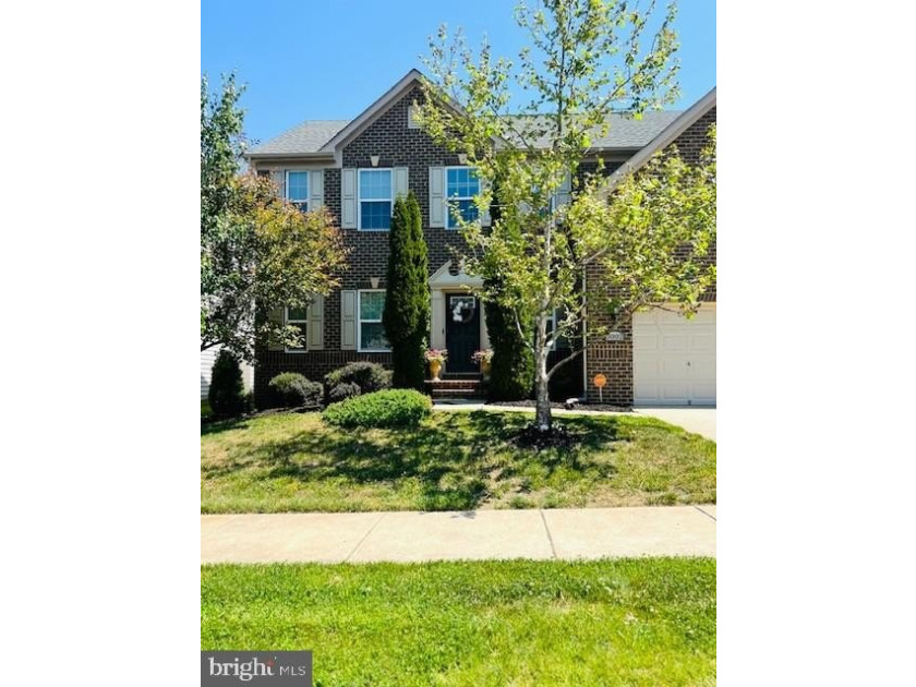 $10,000 Closing Credit w/ acceptable offer. Why wait for new - photo 2