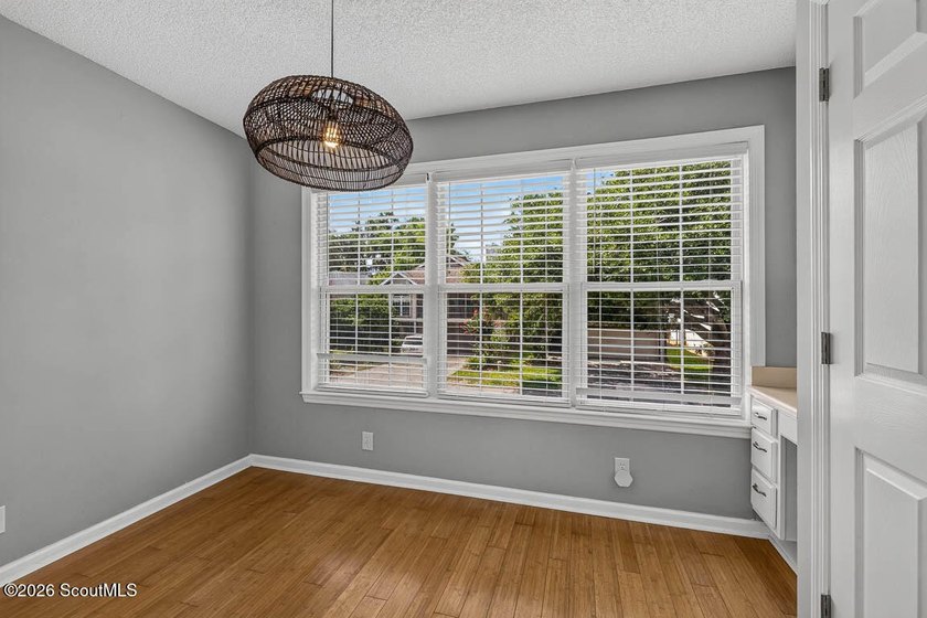 Welcome to Lowcountry living in the heart of St. Simons Island! - photo 12