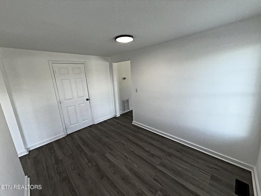 Beautifully remodeled ranch home located in the heart of - photo 15