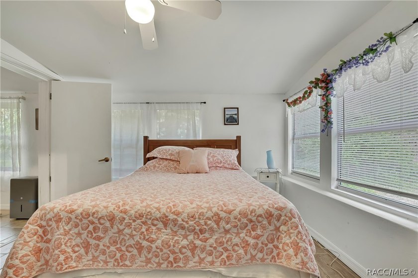 TWO FOR ONE! Set on a full acre in the heart of Old Homosassa - photo 30