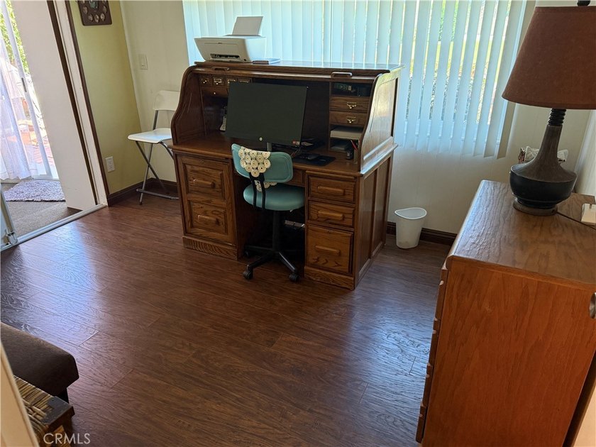 Beautiful Pond-View Home just feet away from the golf course!! - photo 32