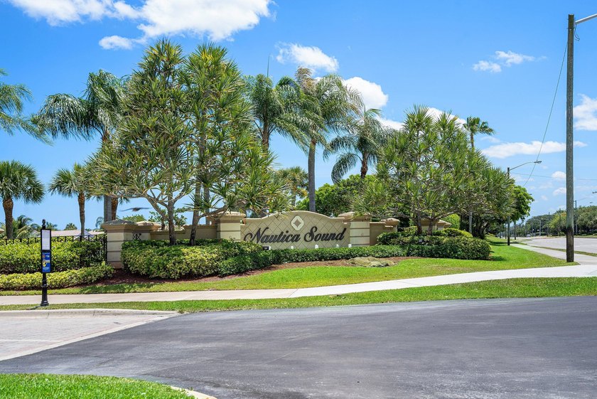 Welcome to this beautifully upgraded waterfront home in the - photo 38