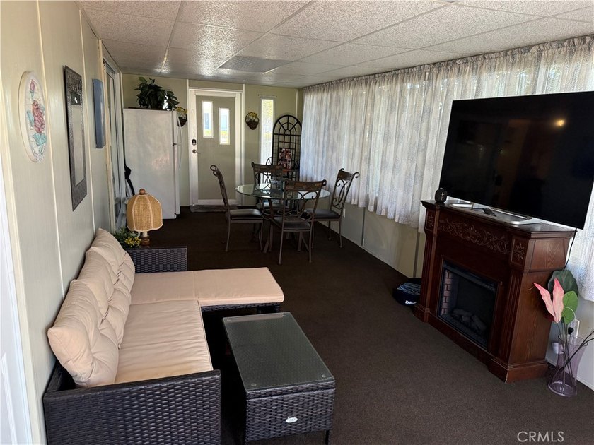 Beautiful Pond-View Home just feet away from the golf course!! - photo 41