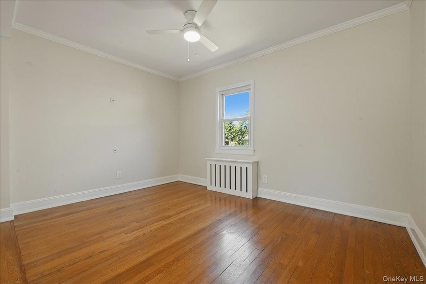 Oversized Property! Terrace Section of Oceanside!Enjoy Generous - photo 10