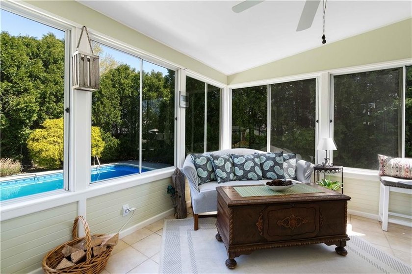 This beautifully maintained home truly shows the care and pride - photo 16