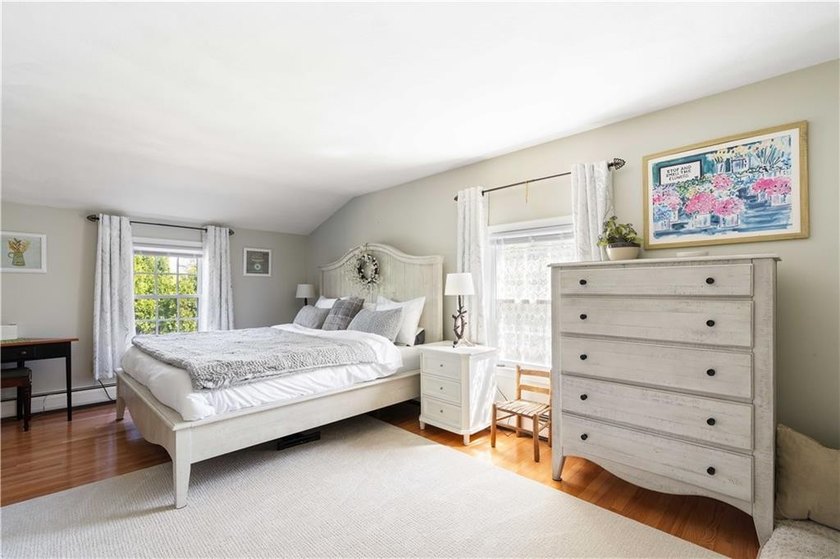 This beautifully maintained home truly shows the care and pride - photo 19