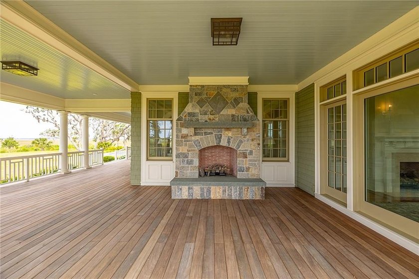 More than a residence, this is a lifestyle defined by elegance - photo 20