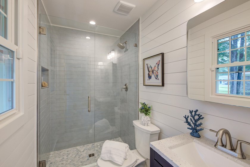 Beautifully renovated brick ranch home tucked away in the heart - photo 31