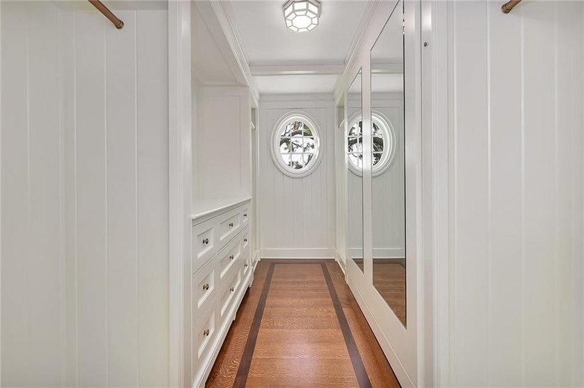 More than a residence, this is a lifestyle defined by elegance - photo 32