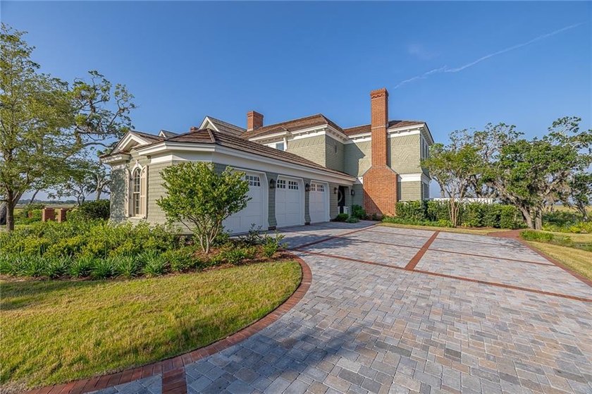 More than a residence, this is a lifestyle defined by elegance - photo 37