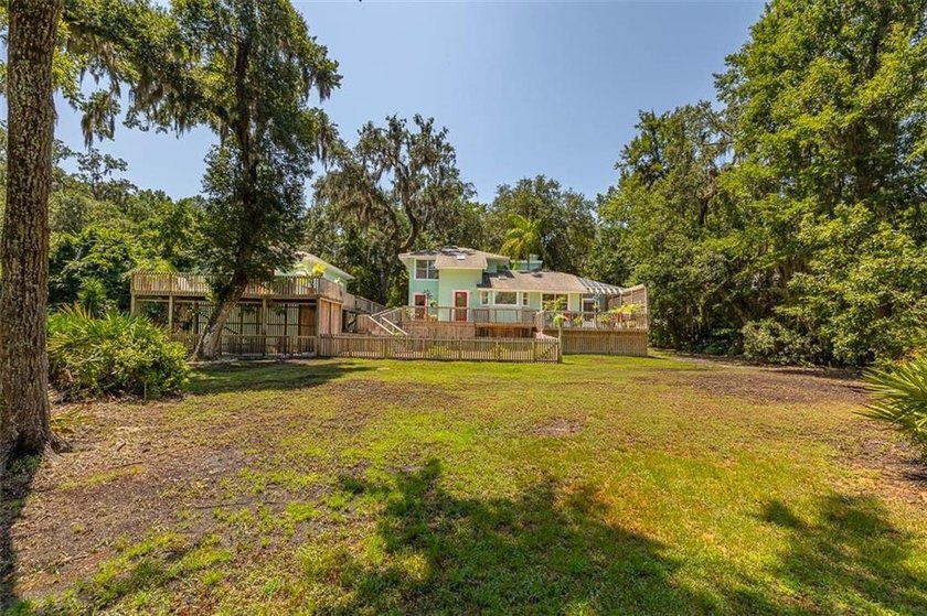 Custom Contemporary Retreat with Guest Cottage &amp; Marsh Views - - photo 27