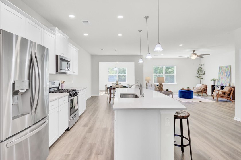 This 5-bedroom home in Oakfield is back on the market with a - photo 2