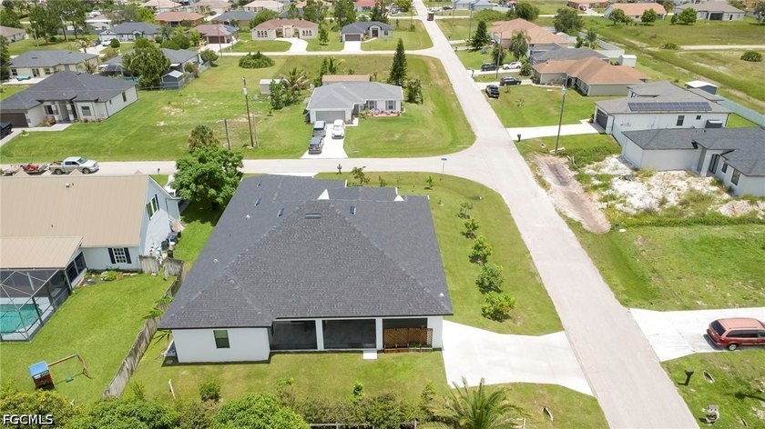Welcome to this spectacular, centrally located residence - photo 41