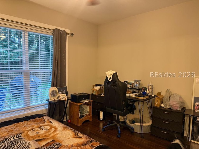 Warm and welcoming 4-bedroom home in a prime Bluffton location - photo 9