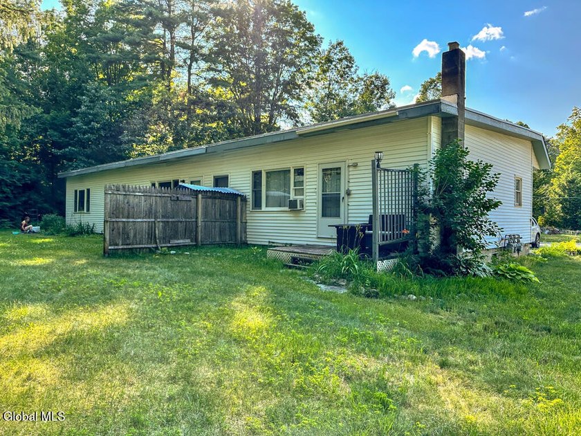 Exceptional investment opportunity in the heart of Lake George! - photo 27