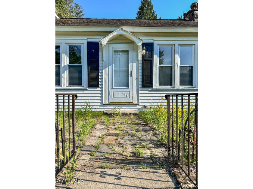Exceptional investment opportunity in the heart of Lake George! - photo 32