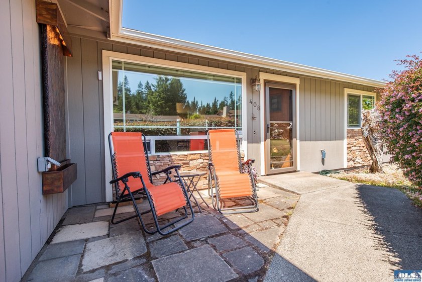 Perched above Sequim, this beautifully updated 3-bedroom, 2-bath - photo 33