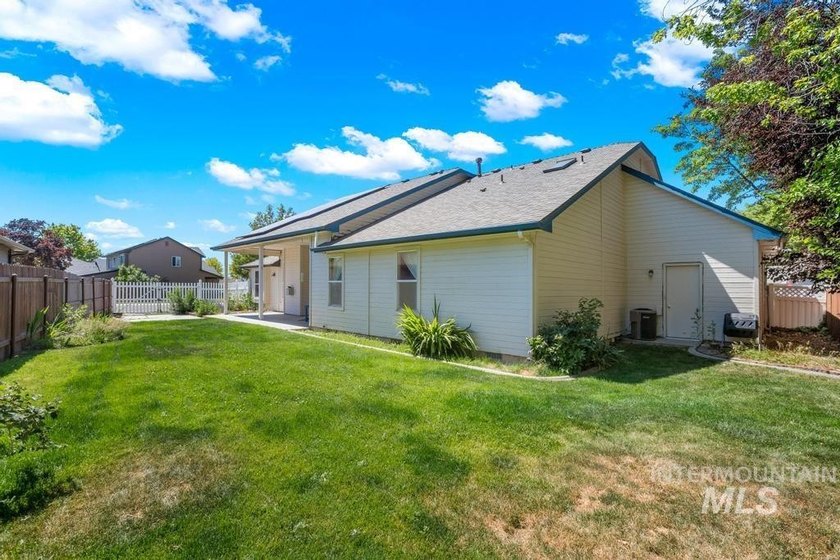 Great Meridian Location just off Franklin and Linder. 4 bedroom - photo 39