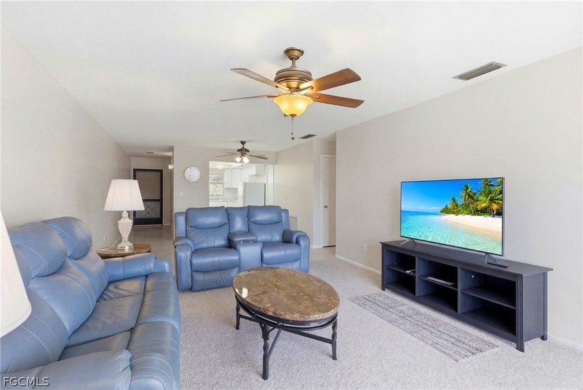 Just reduced! Great 2/2 gulf access condo Downtown Cape Coral - photo 9