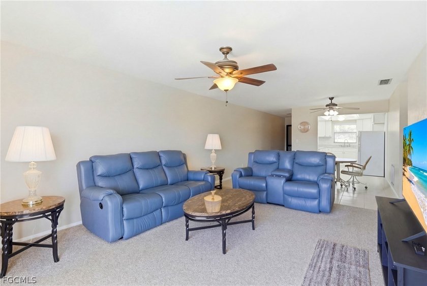 Just reduced! Great 2/2 gulf access condo Downtown Cape Coral - photo 10