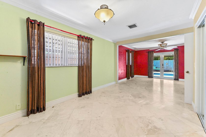 Mid-Century Modern Perfection in the Heart of Wilton Manors! - photo 13