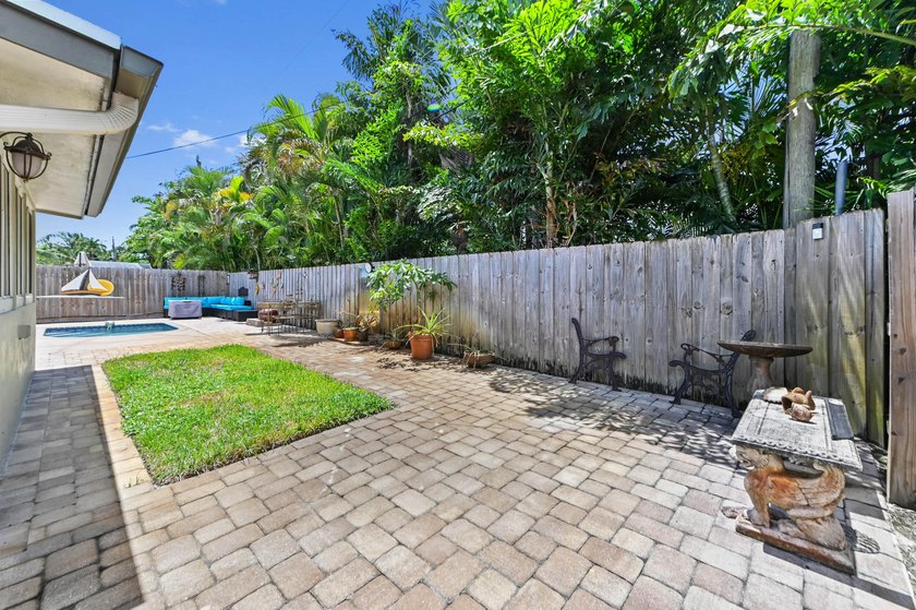 Mid-Century Modern Perfection in the Heart of Wilton Manors! - photo 28