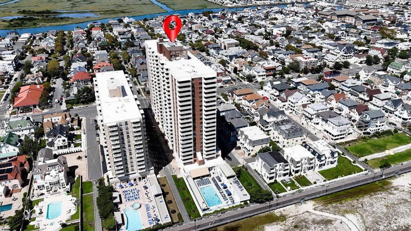 PENTHOUSE LIVING WITH STUNNING OCEAN, BAY, AND SUNSET VIEWS! - photo 3