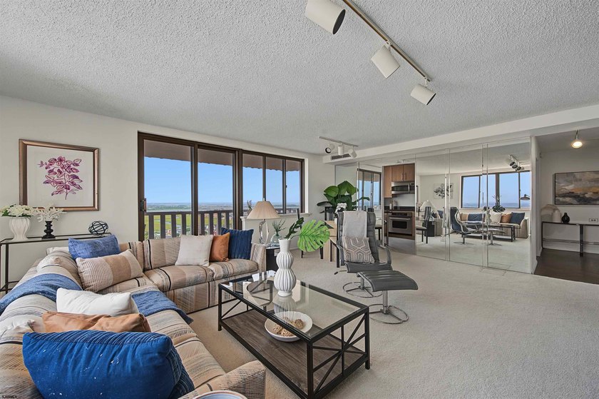 PENTHOUSE LIVING WITH STUNNING OCEAN, BAY, AND SUNSET VIEWS! - photo 9