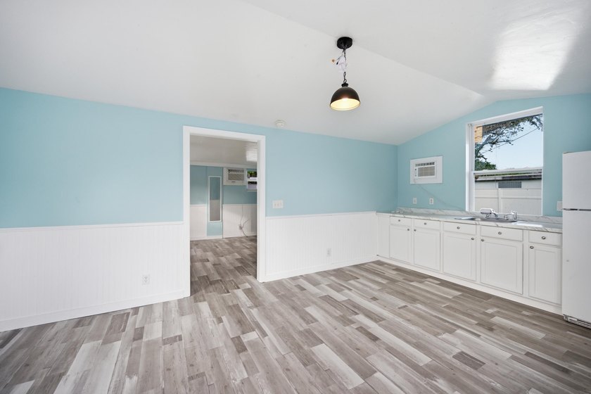 Welcome to this charming 3BR / 2BA single-story home located in - photo 19
