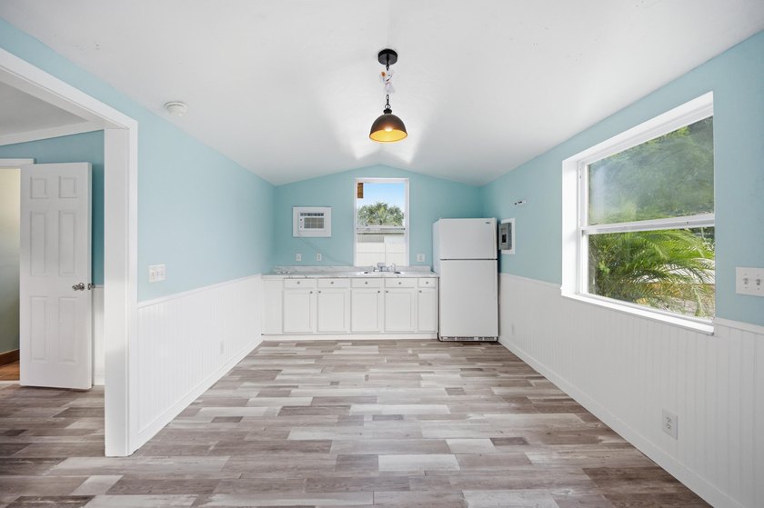Welcome to this charming 3BR / 2BA single-story home located in - photo 20