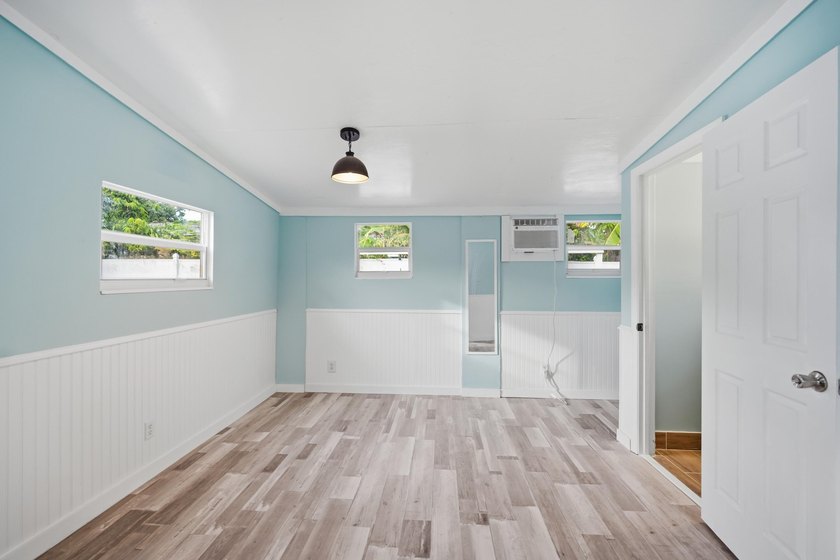 Welcome to this charming 3BR / 2BA single-story home located in - photo 21