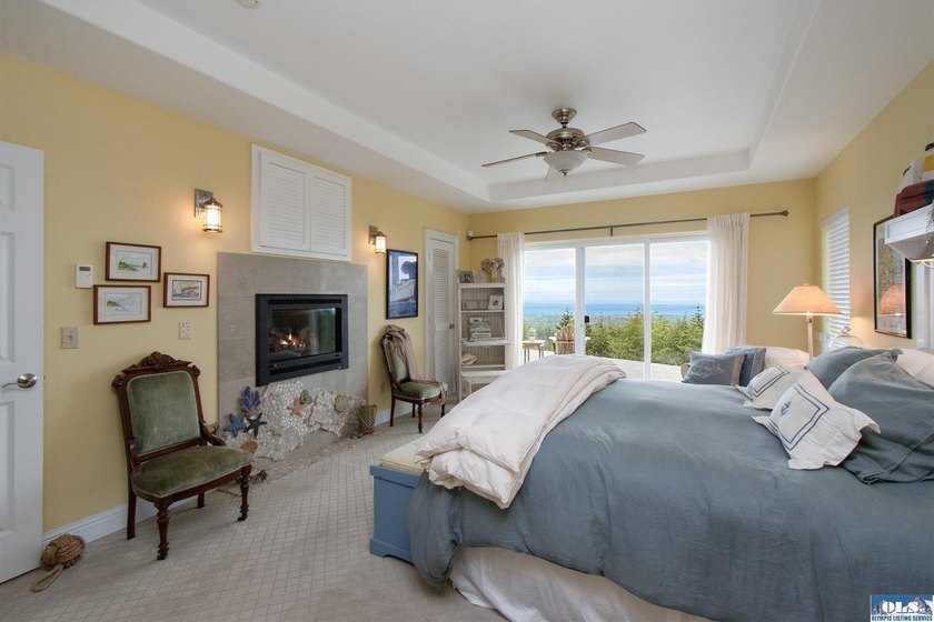 Nestled within the gated enclave of Maletti Hill, one of the - photo 25