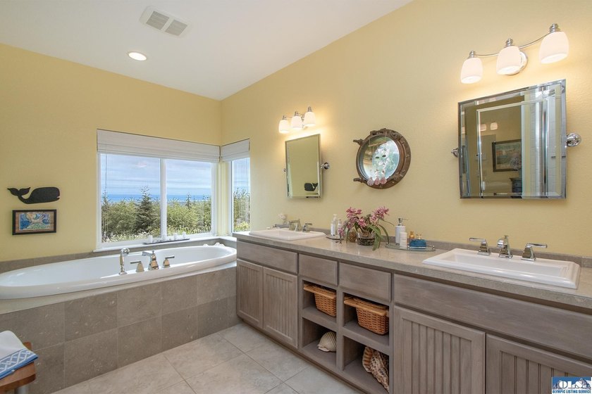 Nestled within the gated enclave of Maletti Hill, one of the - photo 28