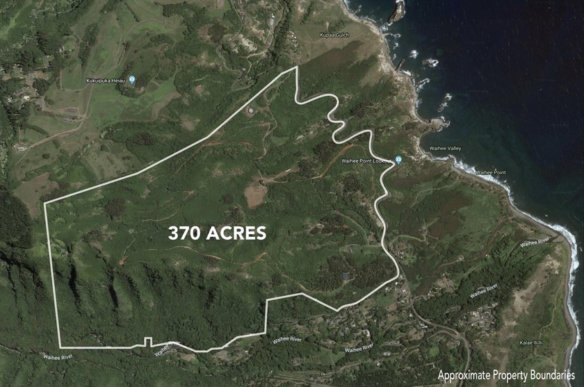 Pristine 370 acres located in Waihe'e Valley on the North Shore - photo 3