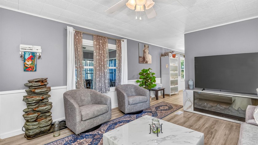 This is a true must-see opportunity in the highly desirable - photo 9