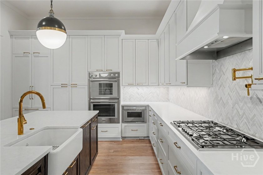 Incredible opportunity to own a completely customized - photo 13