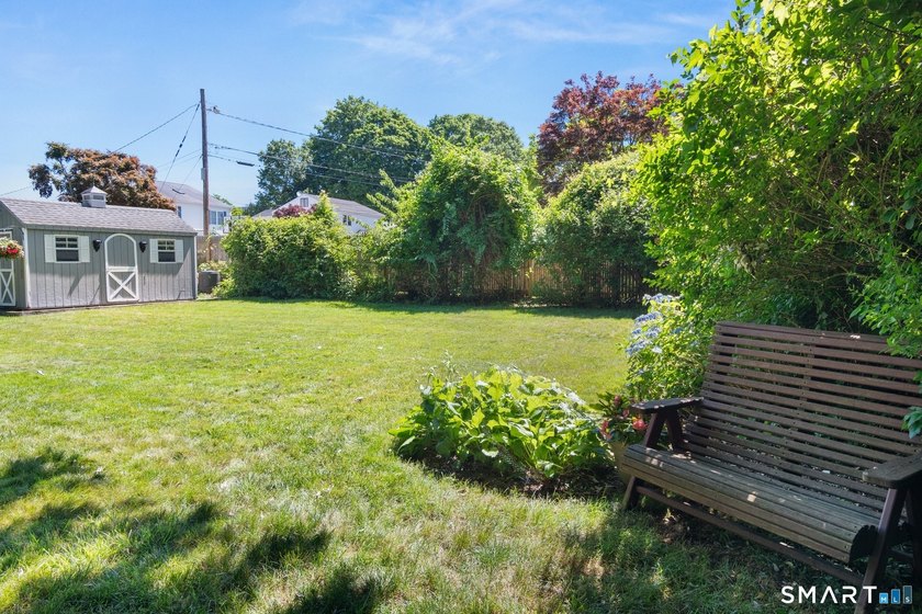 This classic New England Cape Cod is nestled just a short walk - photo 32