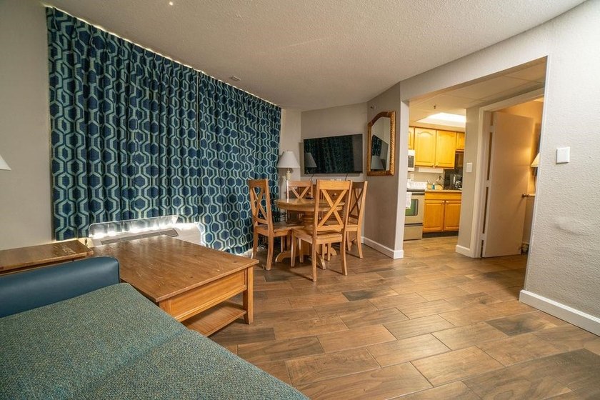 Welcome to this one-bedroom condo with excellent ocean views up - photo 9