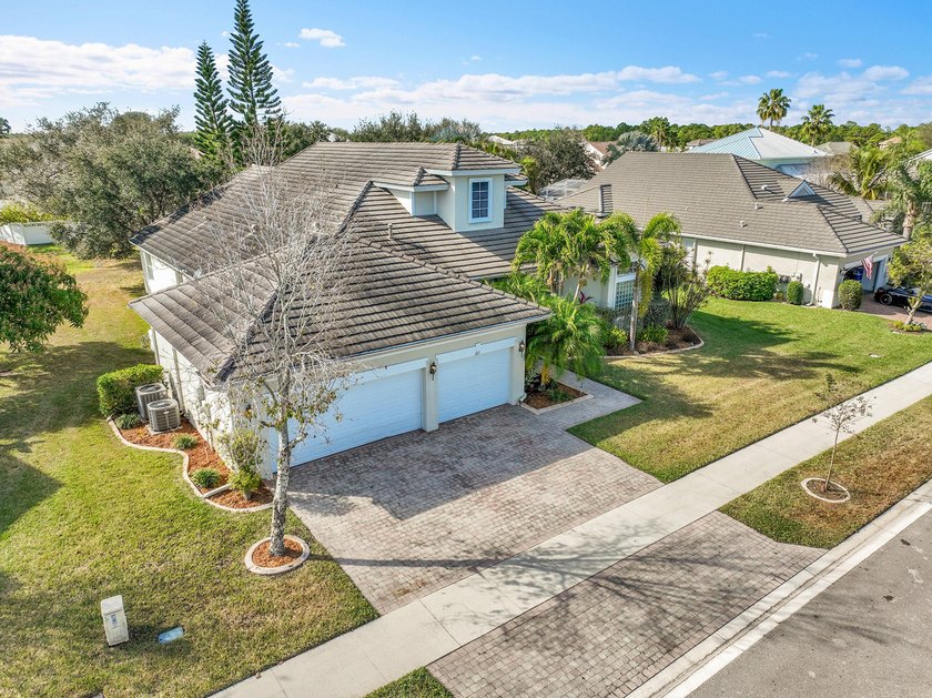 * * *Spacious 4-bedroom plus Den and Flex Room (that could - photo 42
