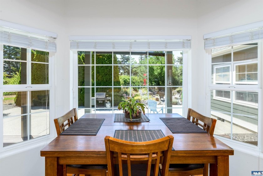 Quintessential Sequim home with beautiful architecture and - photo 15