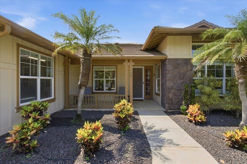 Welcome home to this impeccably maintained, turn-key residence - photo 3